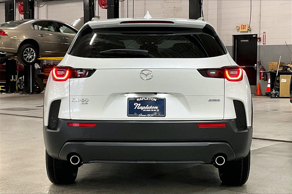 2025 Mazda CX-50 Preferred photo 4
