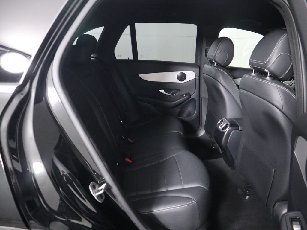 2022 Mercedes Benz GLC 300 S photo 21