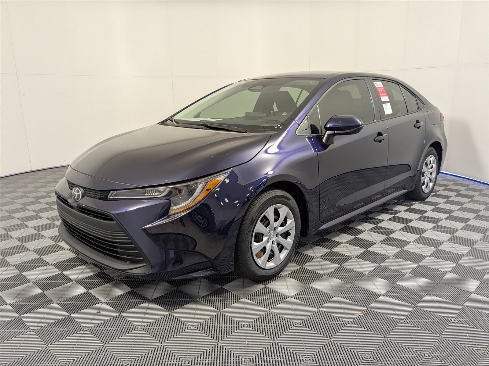 2026 Toyota Corolla LE's photo