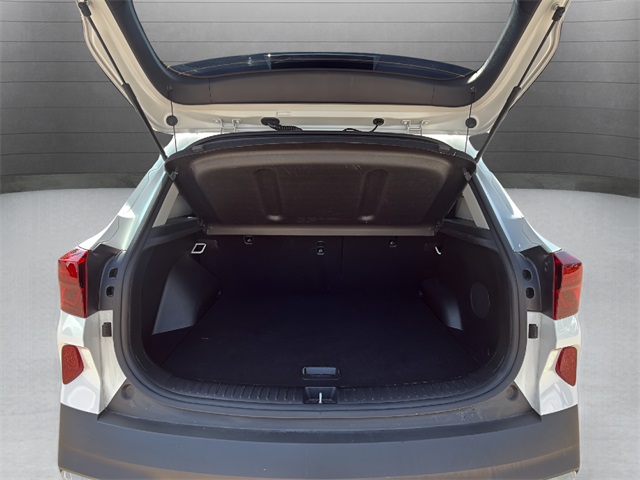 2023 Kia Seltos SX photo 25