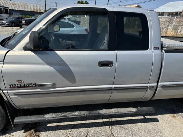 1999 Dodge Ram photo 4