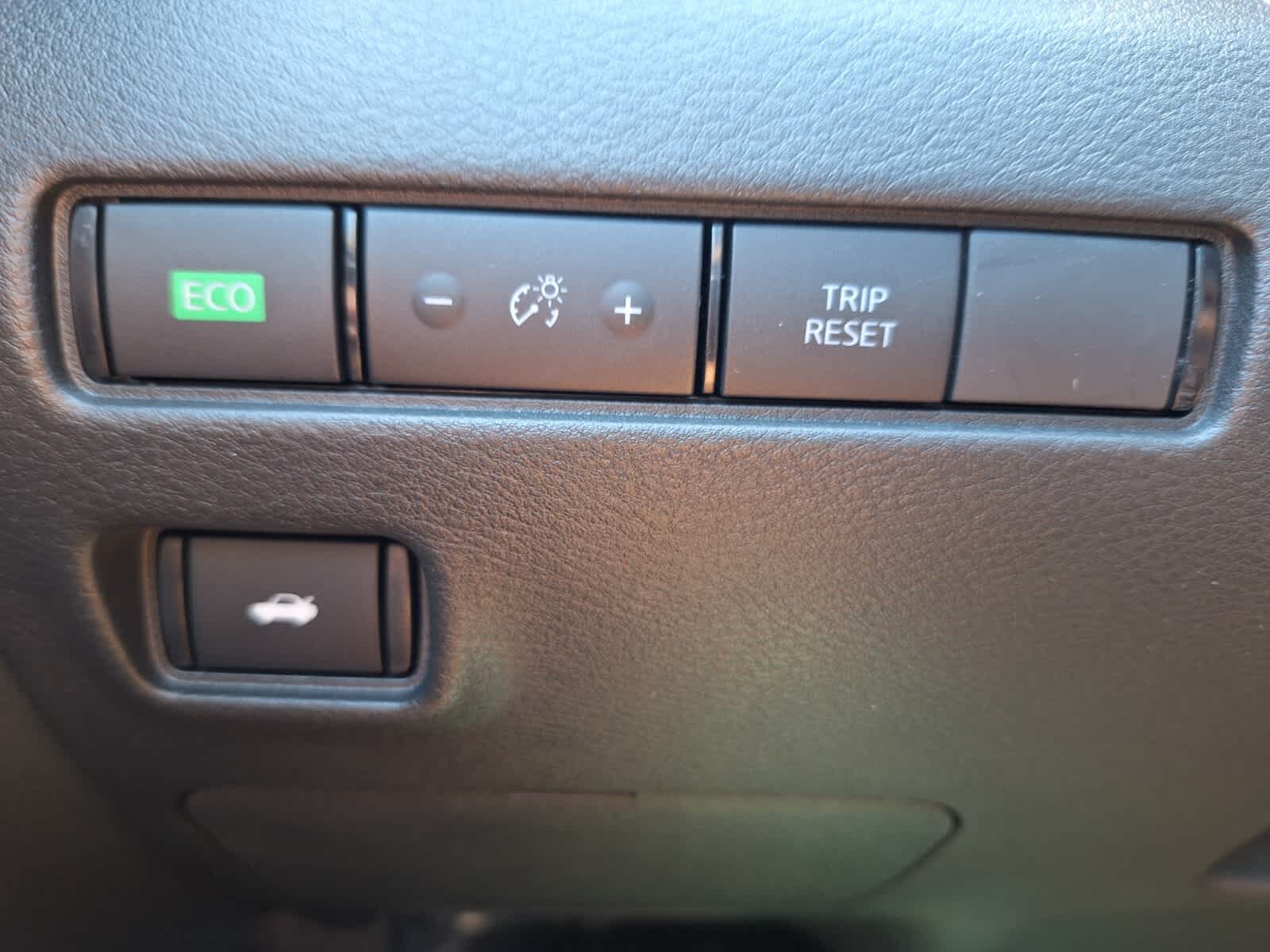 2025 Nissan Sentra S photo 12