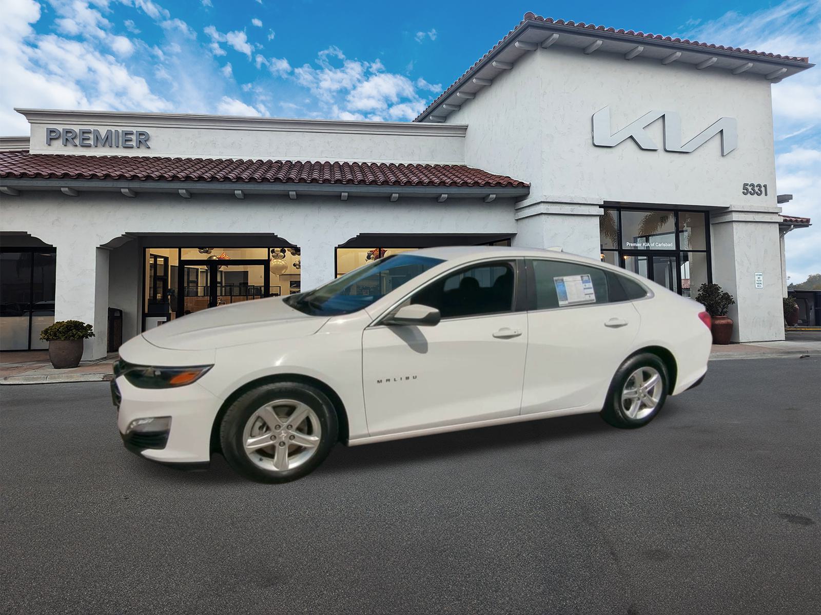 2023 Chevrolet Malibu 1LT photo 3