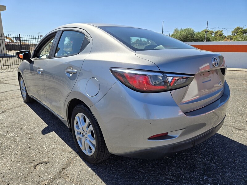 2016 Scion iA photo 3