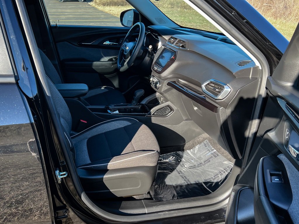 2023 Chevrolet Trailblazer LT photo 6