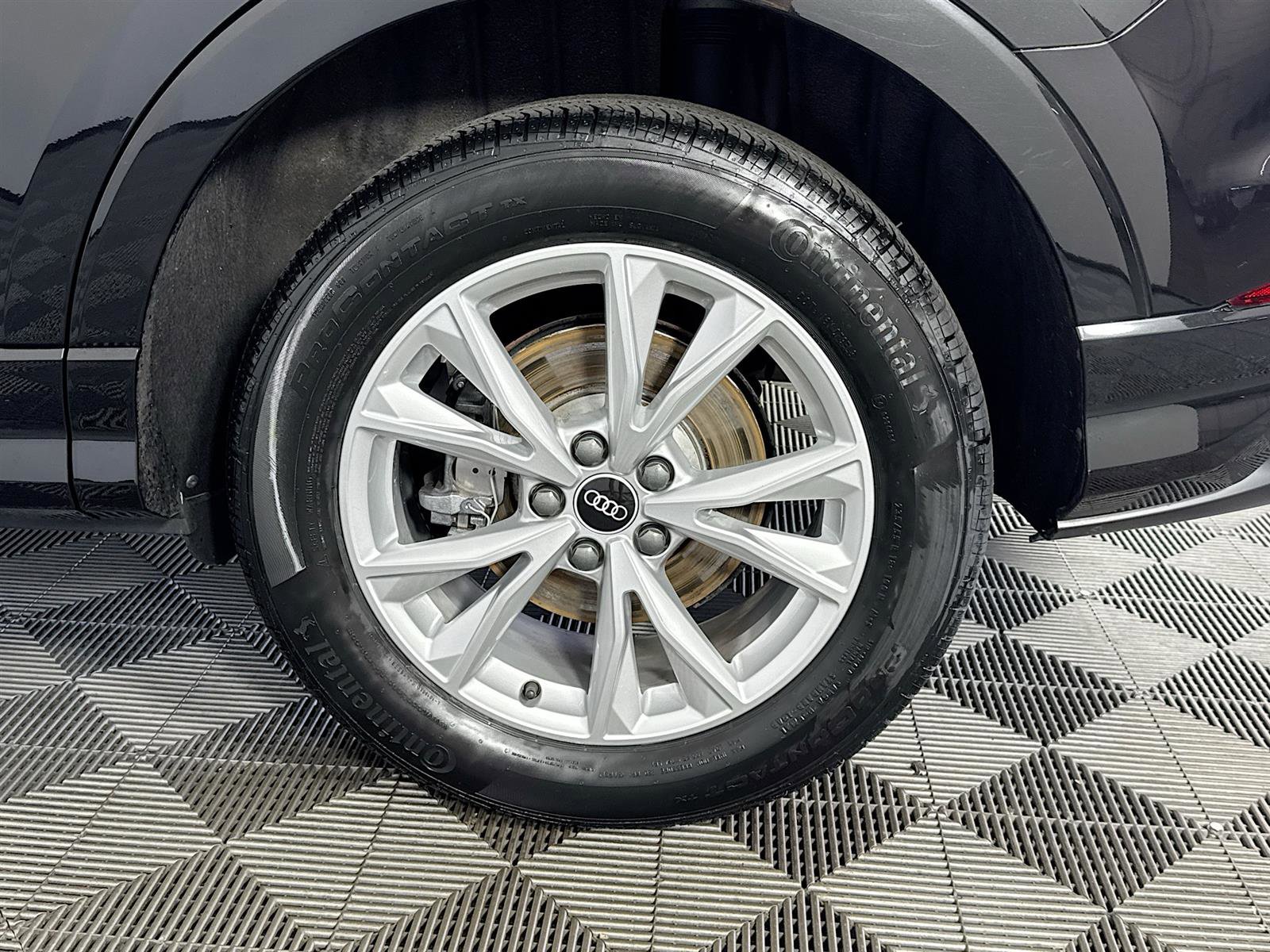 2021 Audi Q3 45 TFSI S line Premium photo 31
