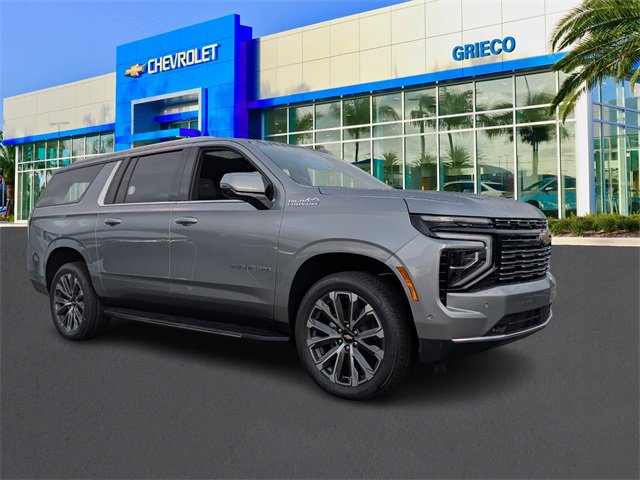 2026 Chevrolet Suburban High Country's photo