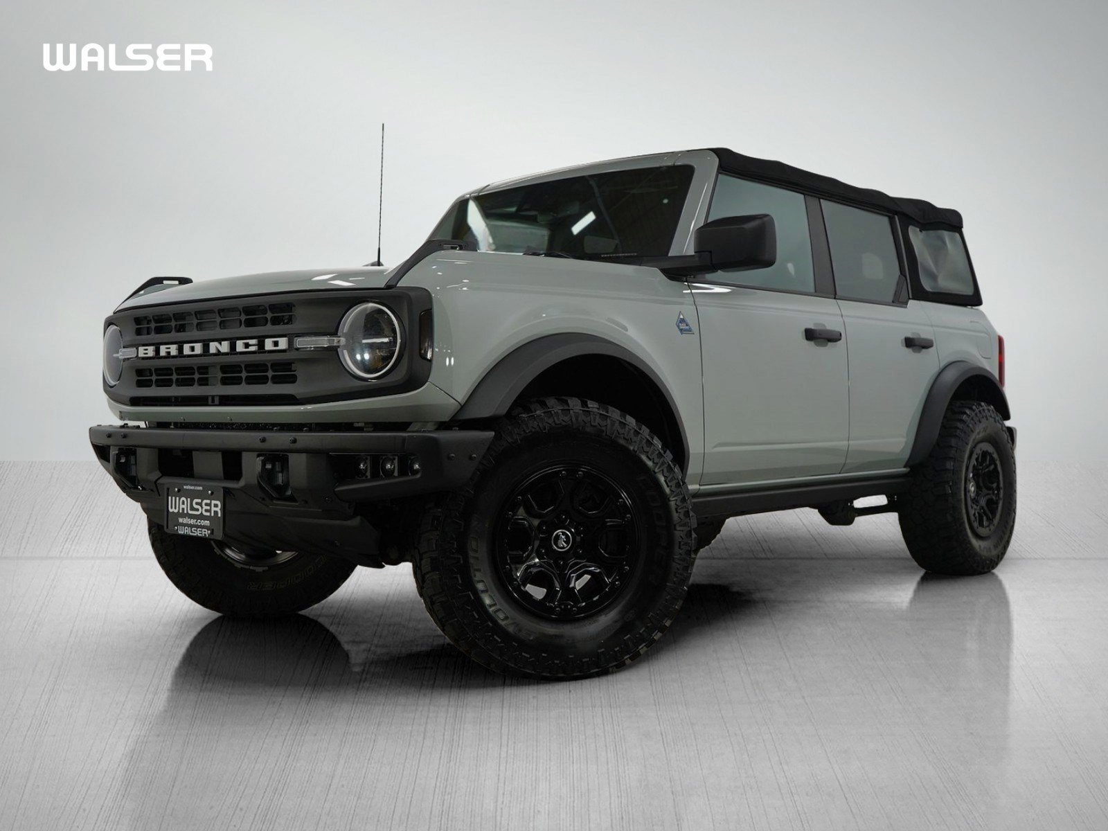 2021 Ford Bronco 4-Door Black Diamond's photo