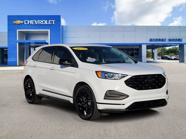 2022 Ford Edge SE