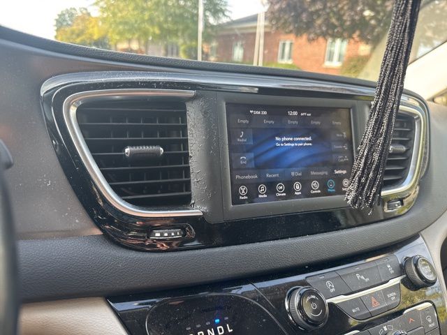 2020 Chrysler Pacifica Touring L photo 12