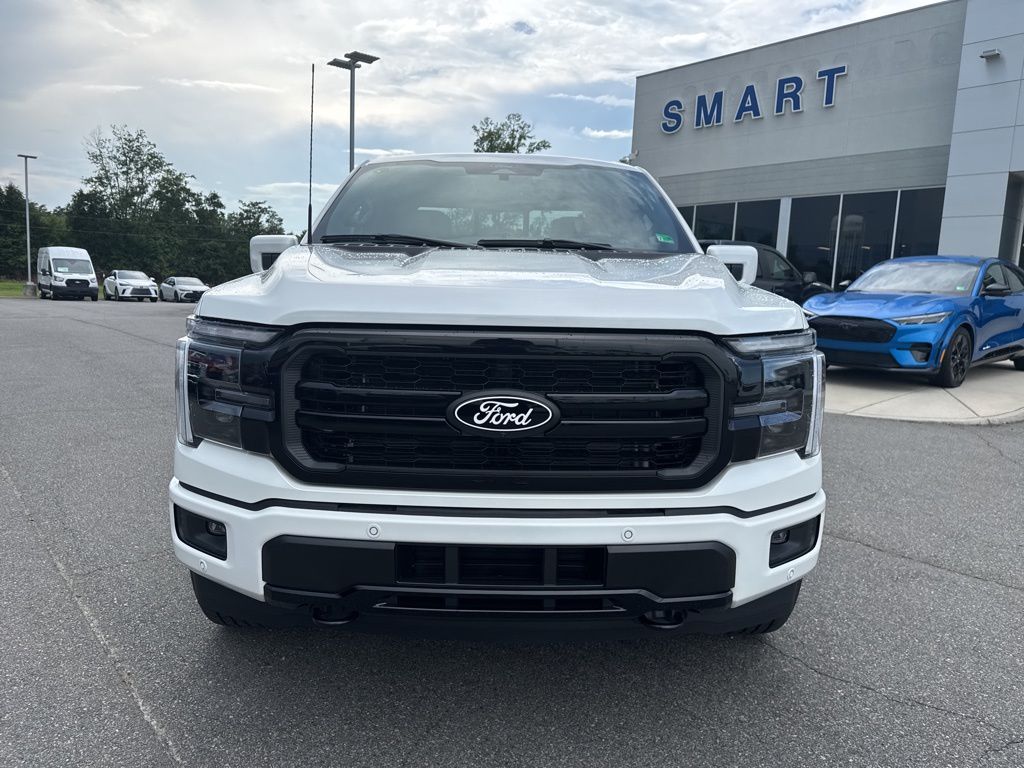 2025 Ford F-150 Lariat photo 8