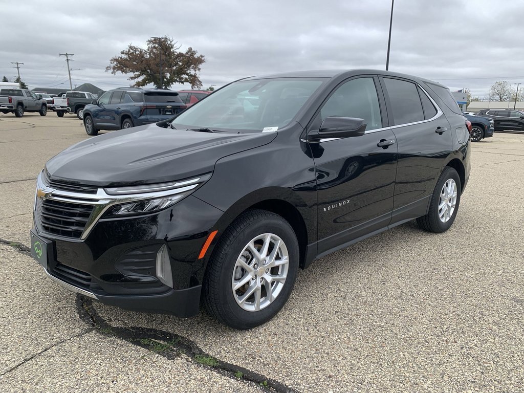 2024 Chevrolet Equinox LT photo 4