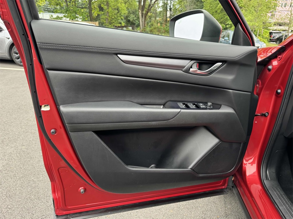 2020 Mazda CX-5 Touring photo 24