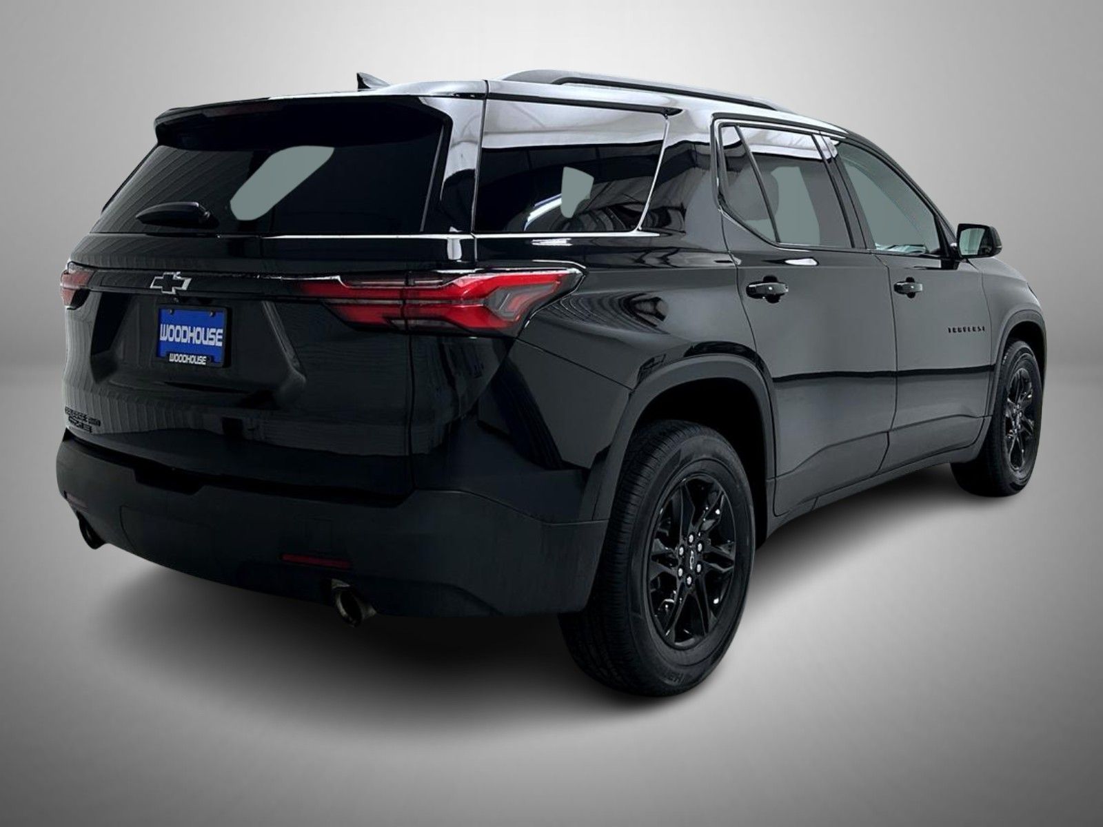 2022 Chevrolet Traverse LS photo 4