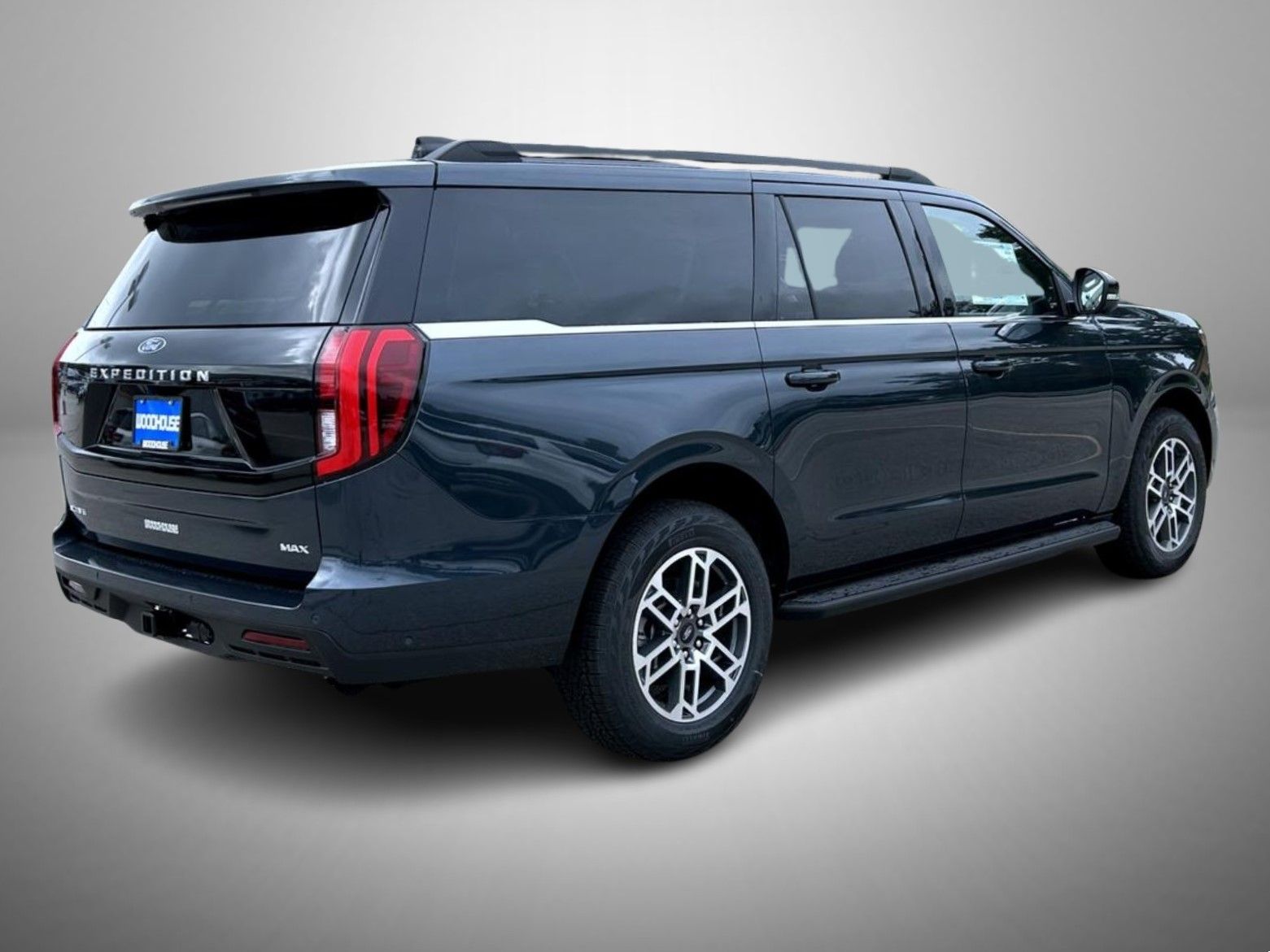 2025 Ford Expedition MAX photo 5