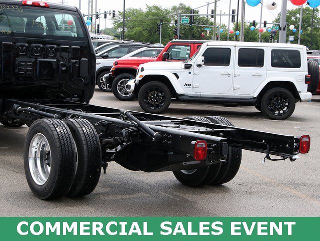 2024 Chevrolet Silverado 6500HD Work Truck photo 2