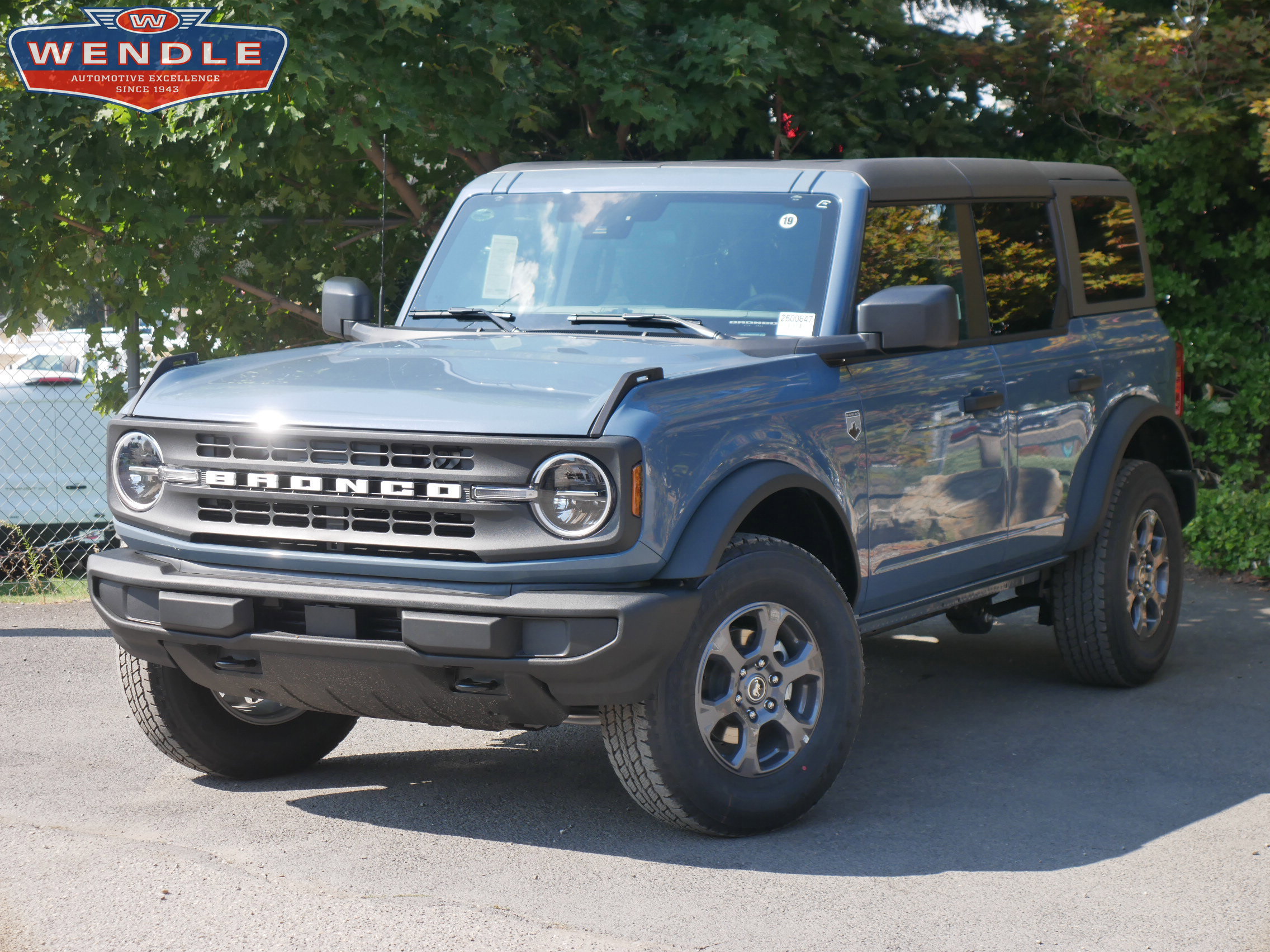 2025 Ford Bronco 4-Door Big Bend's photo