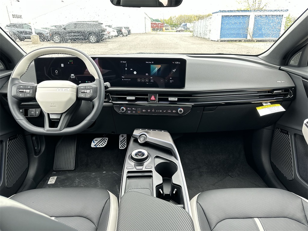 2025 Kia EV6 GT-Line photo 28