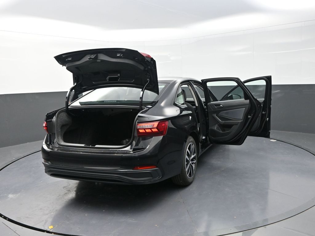 2025 Volkswagen Jetta 1.5T SE photo 30