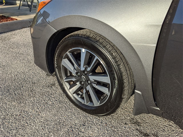 2024 Nissan Versa 1.6 S photo 26