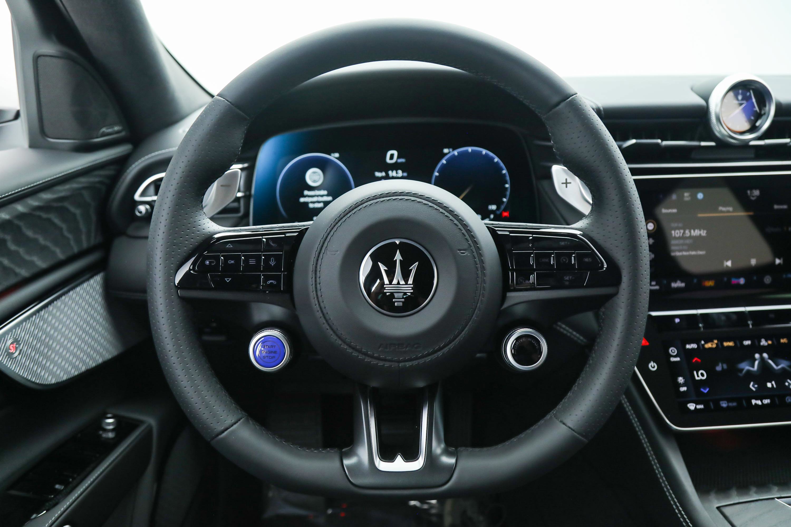 2025 Maserati Grecale photo 16