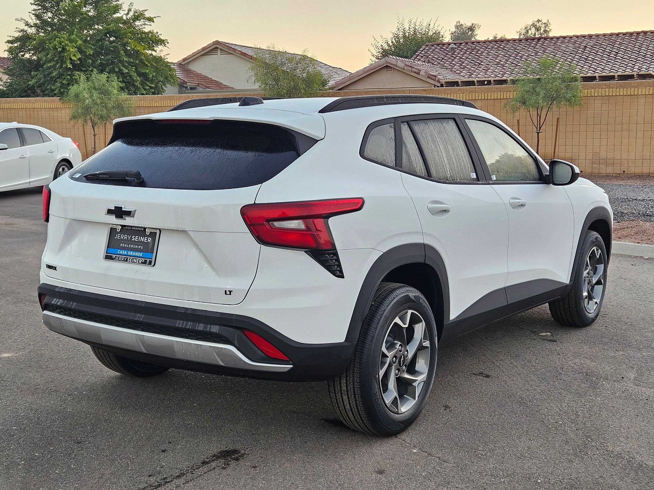 2026 Chevrolet Trax LT photo 2