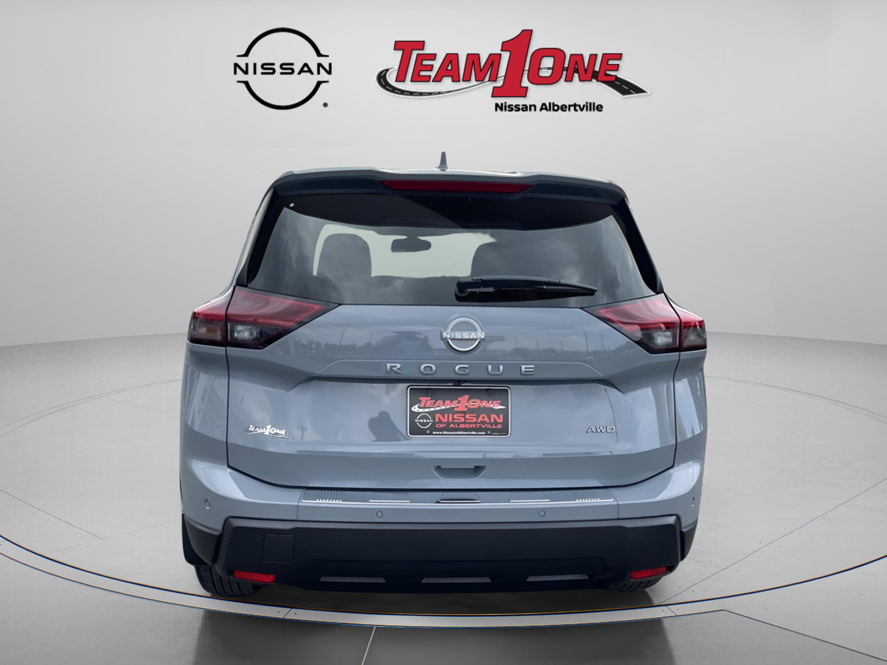 2026 Nissan Rogue SV photo 3