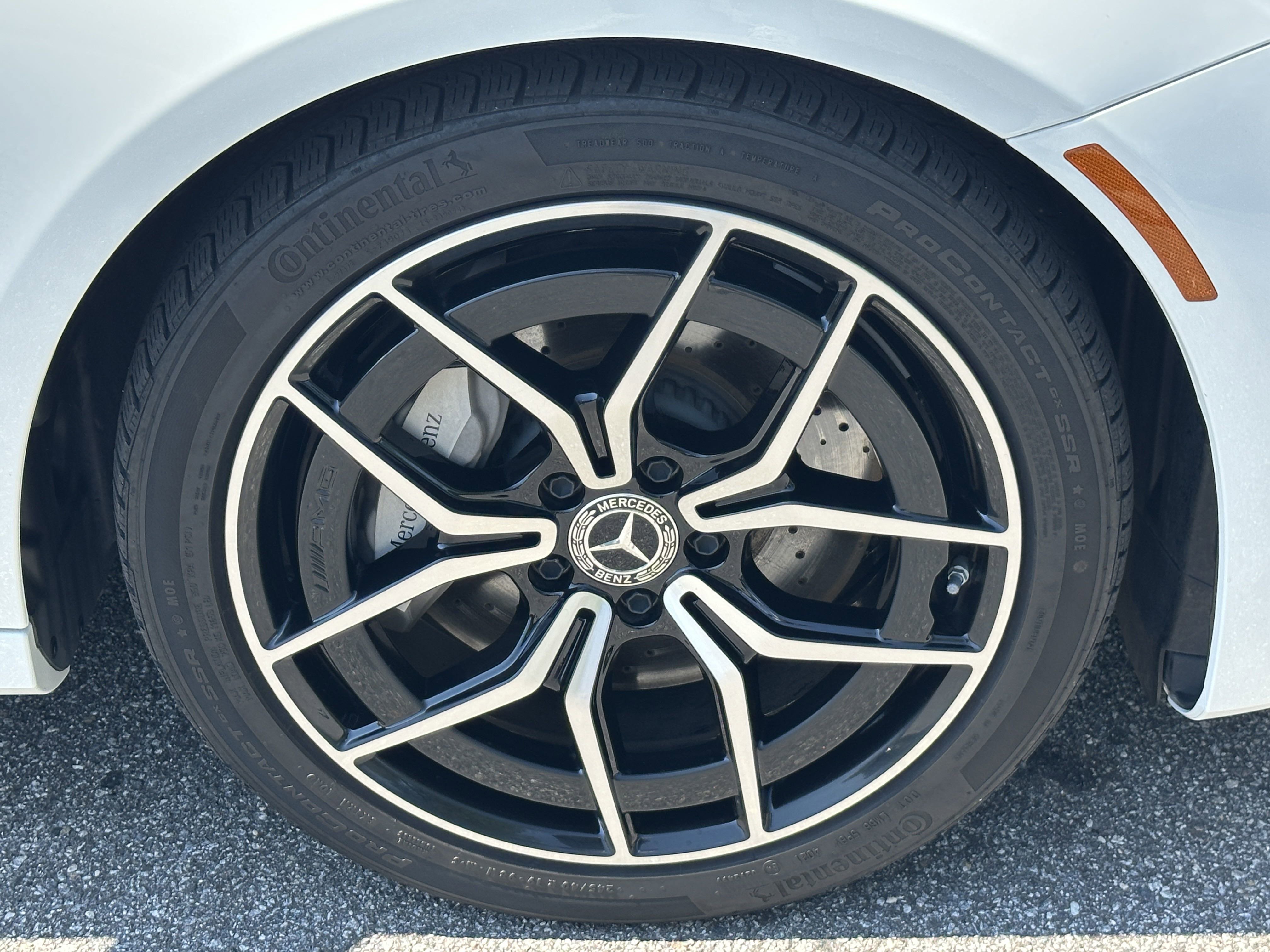 2022 Mercedes Benz E 350 photo 3