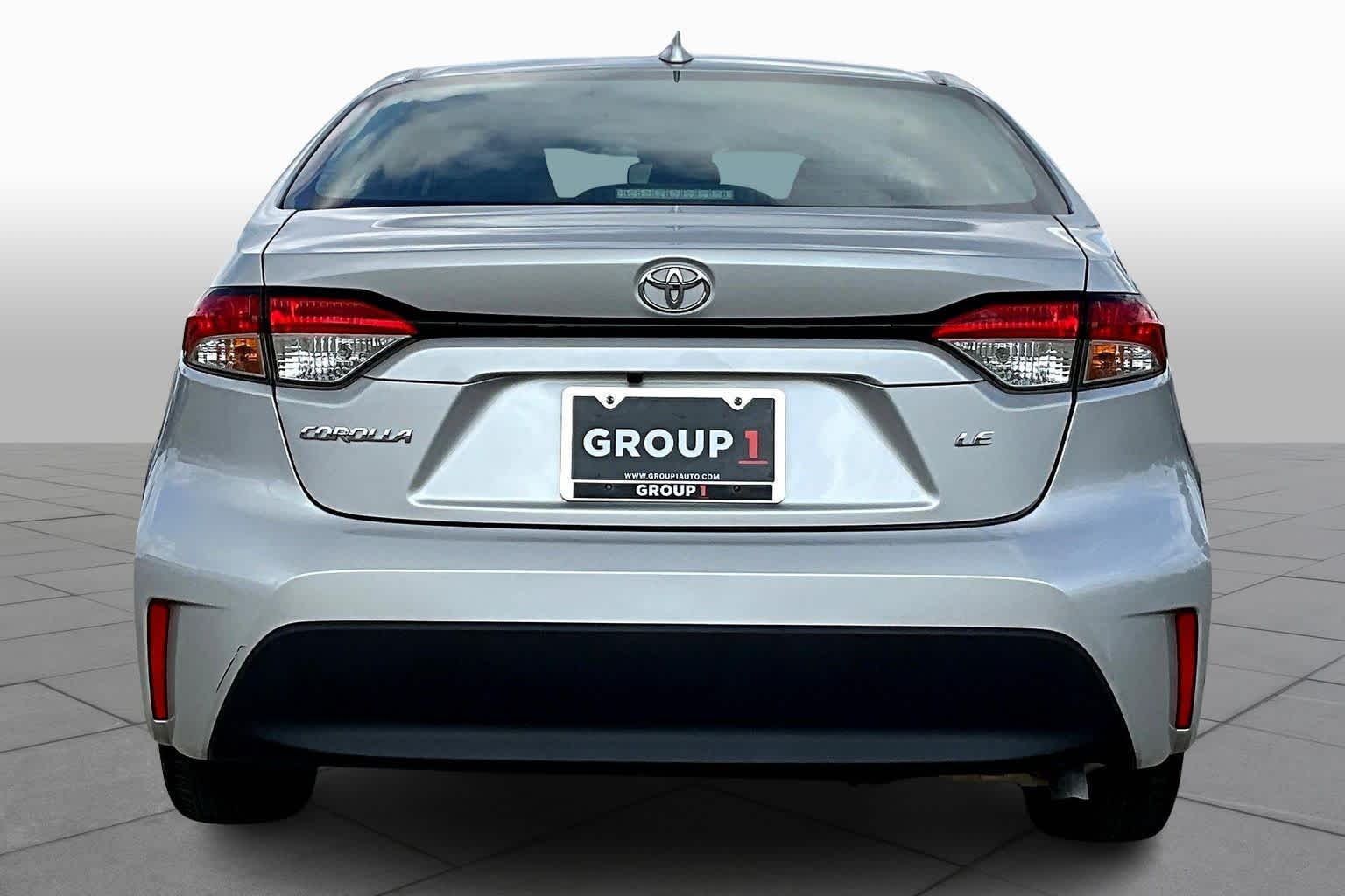 2023 Toyota Corolla LE photo 4