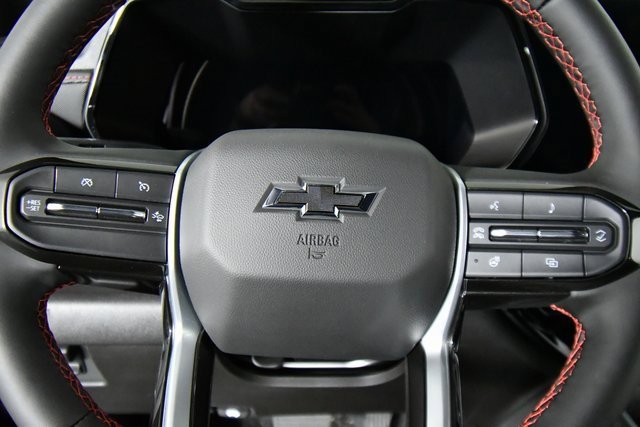 2026 Chevrolet Colorado Z71 photo 2