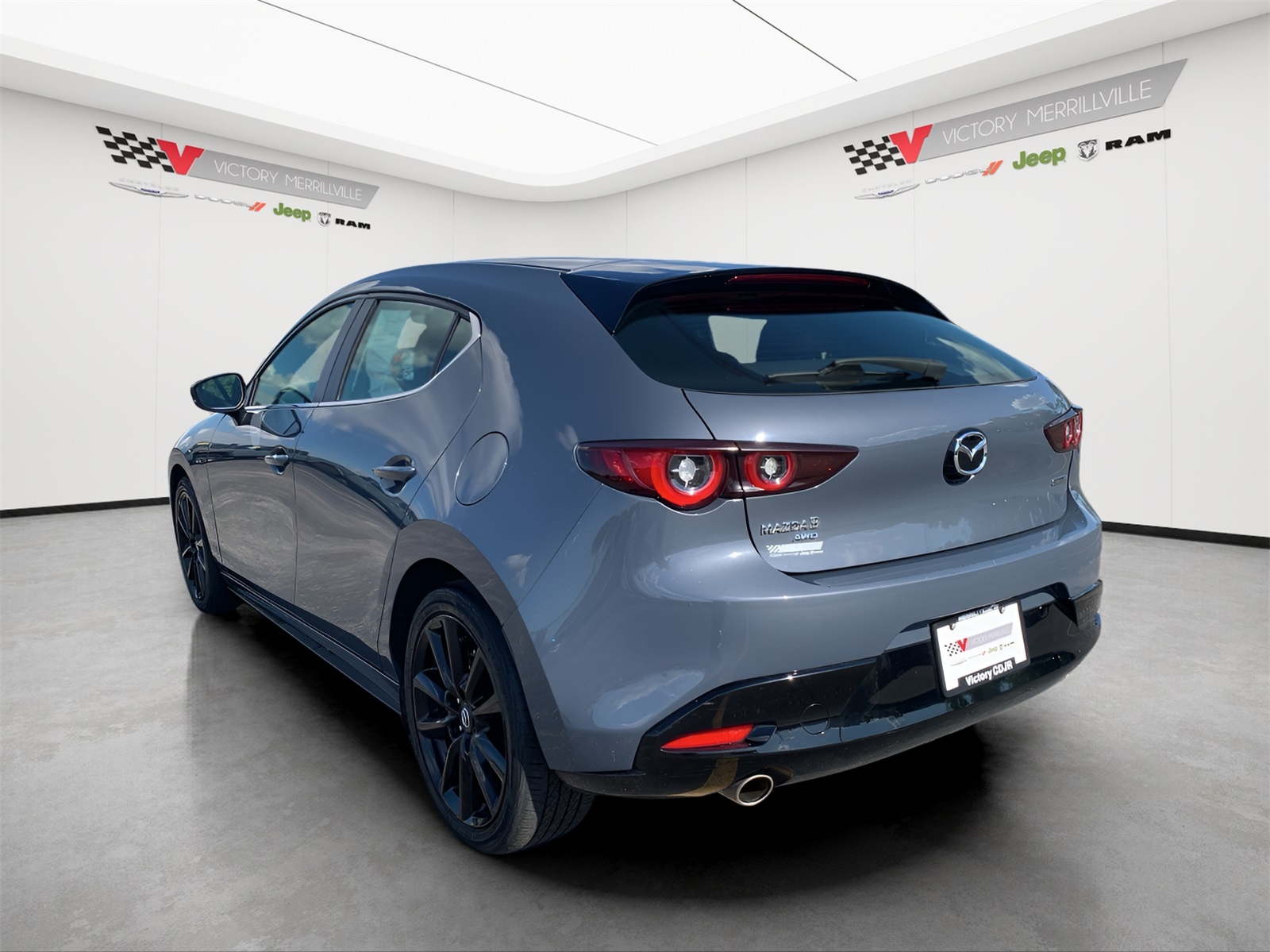 2024 Mazda Mazda3 2.5 s Carbon photo 3
