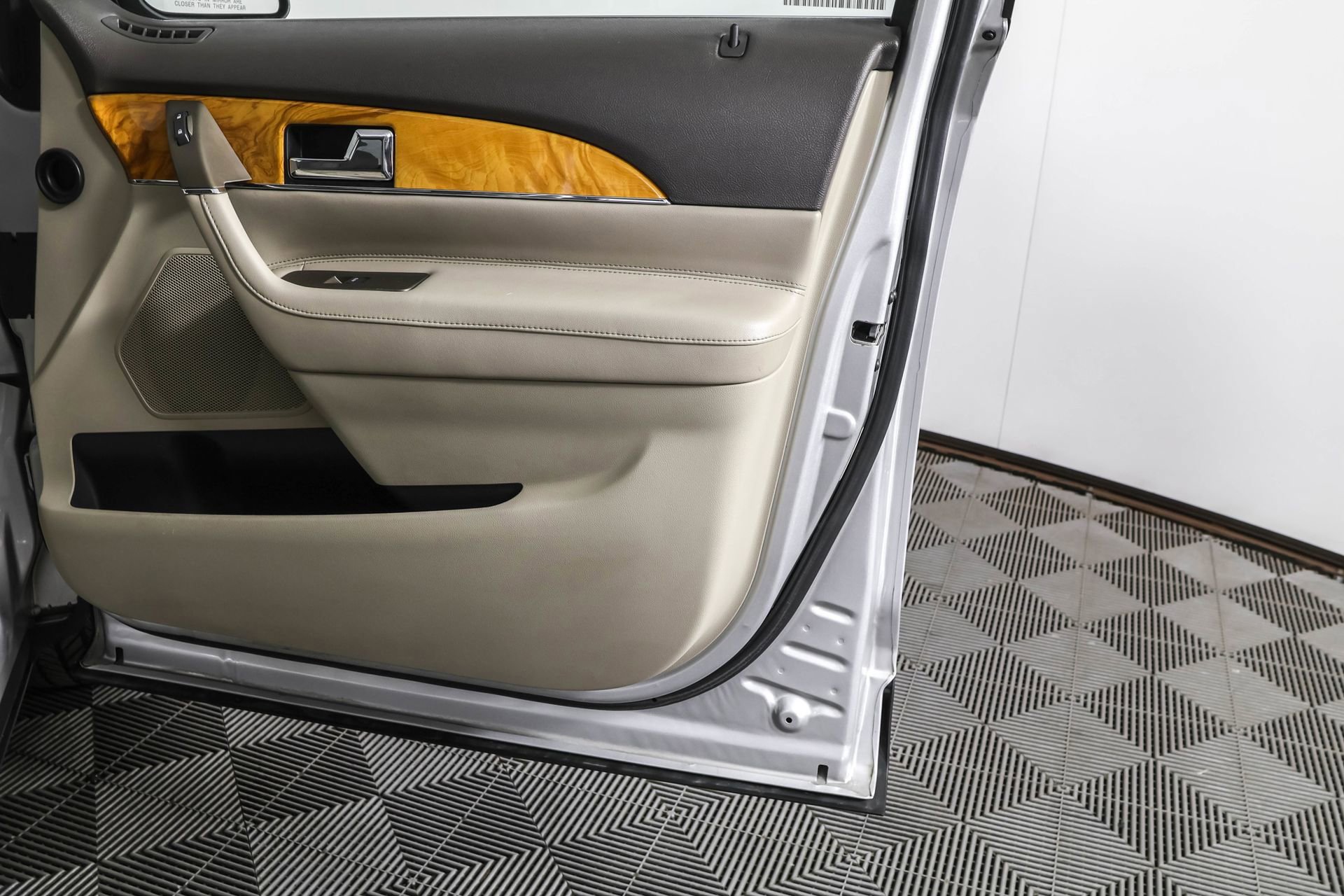 2013 Lincoln MKX photo 36