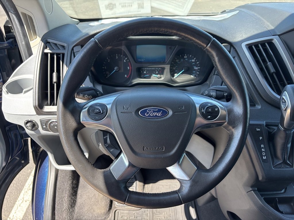 2016 Ford Transit XLT photo 9