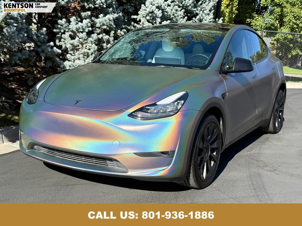 2023 Tesla Model Y Long Range photo 3
