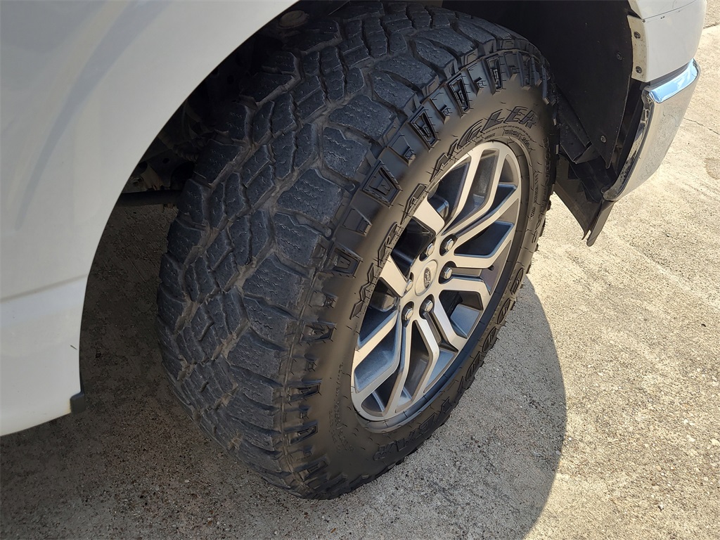 2022 Ford F-150 Lariat photo 5