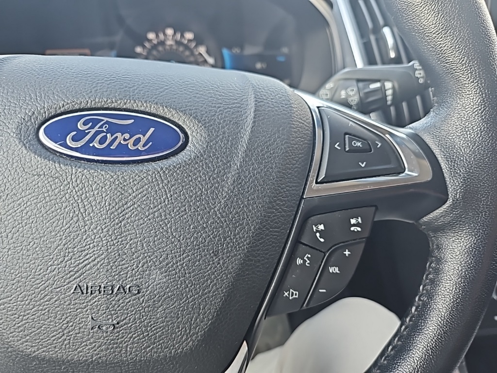 2022 Ford Edge Titanium photo 27