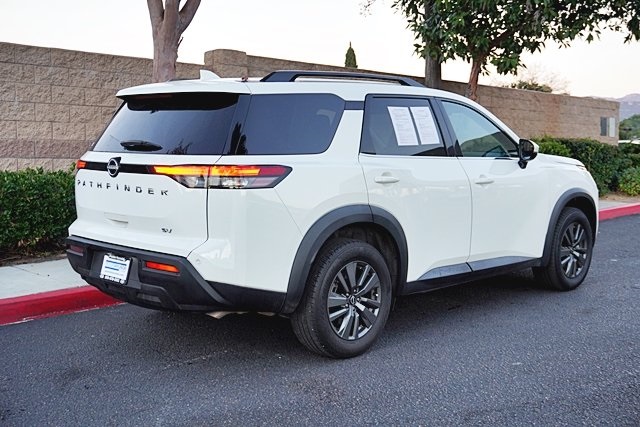 Used 2023 White Nissan SV image 7