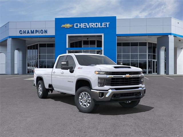 New 2025 Summit White Chevrolet LT image 1