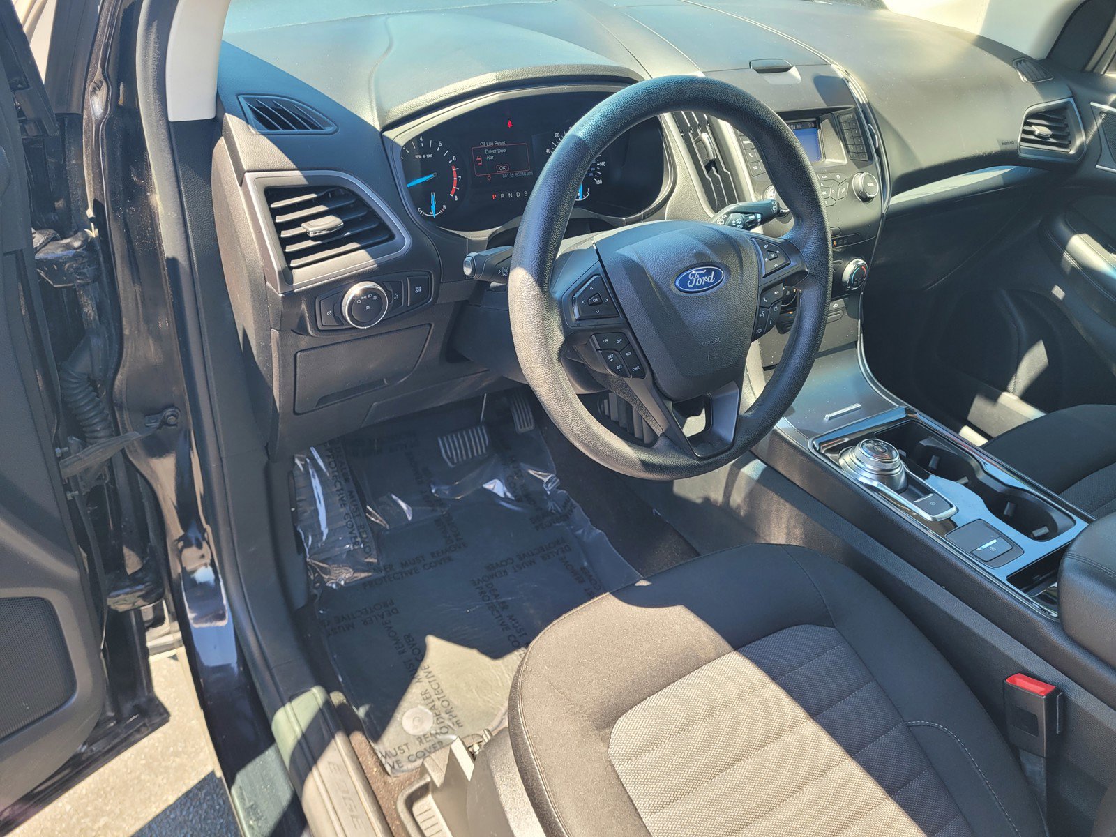 2019 Ford Edge SE photo 10