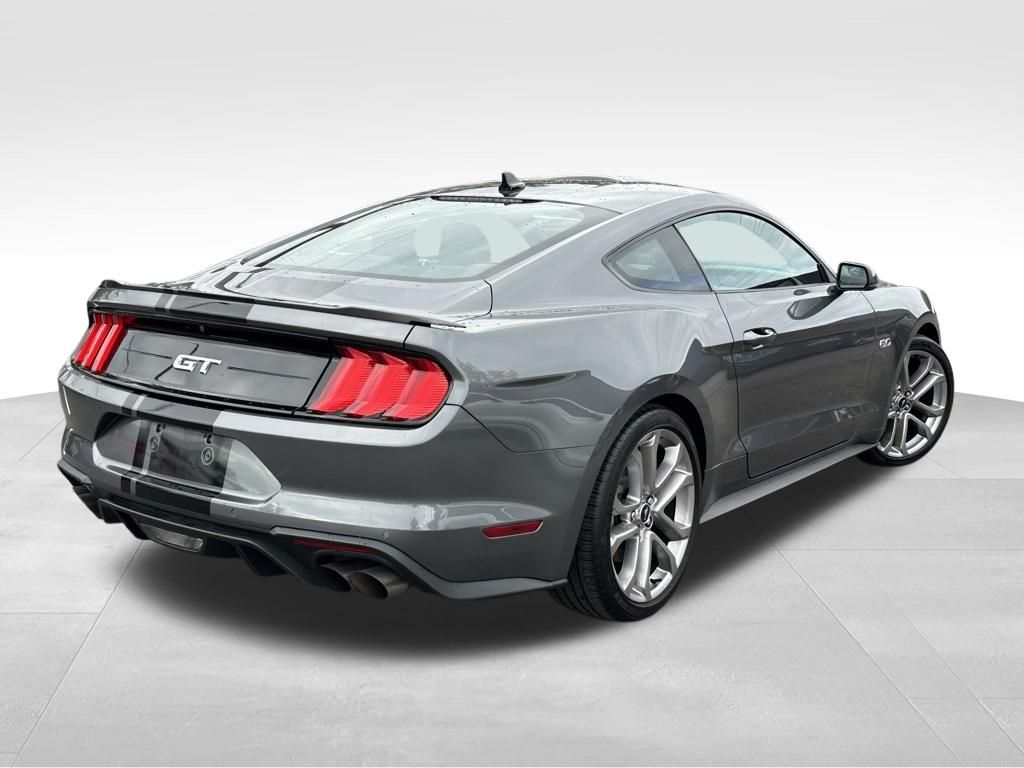 2022 Ford Mustang GT Premium photo 4