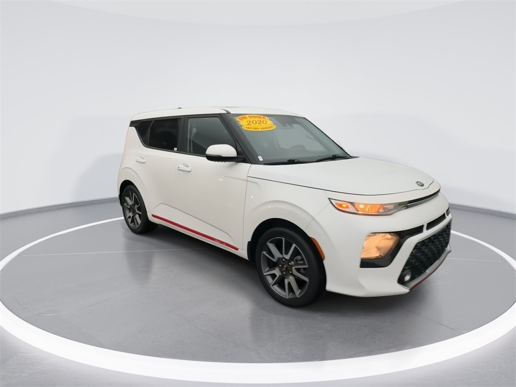 2020 Kia Soul GT-Line photo 2