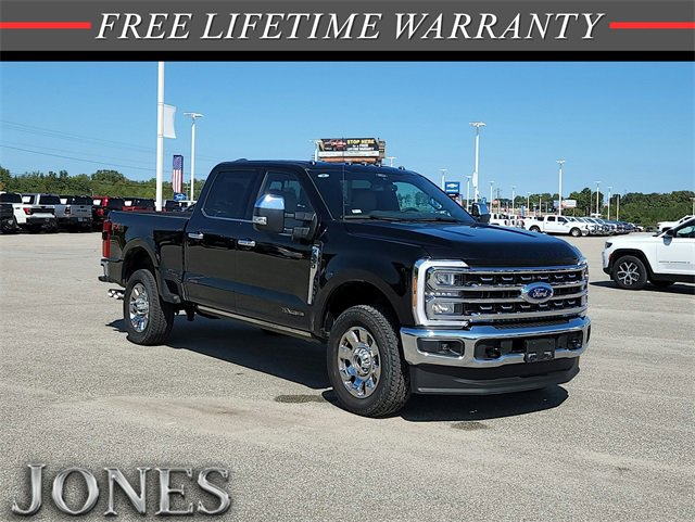 2025 Ford F-250 Super Duty Lariat's photo