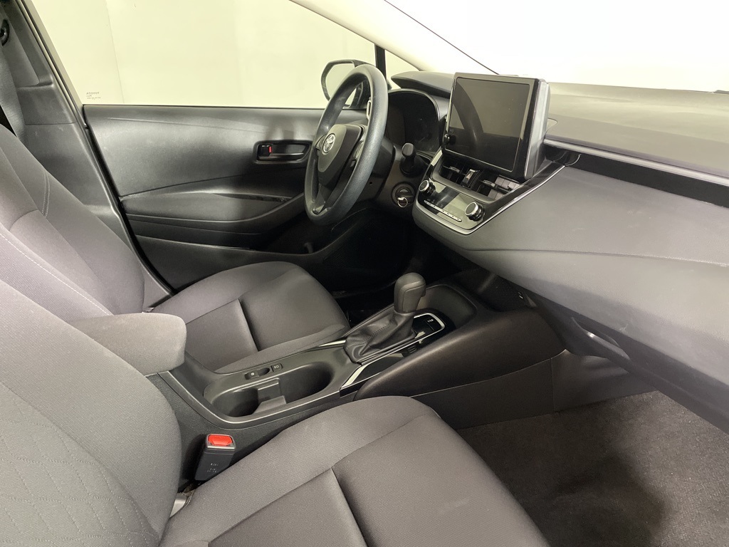 2024 Toyota Corolla LE photo 13