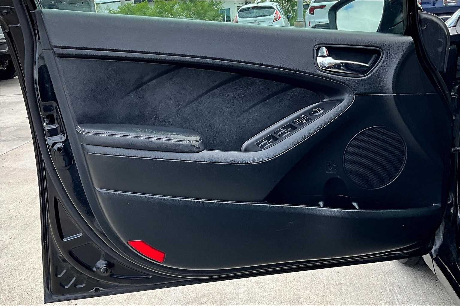 2015 Kia Forte LX photo 19
