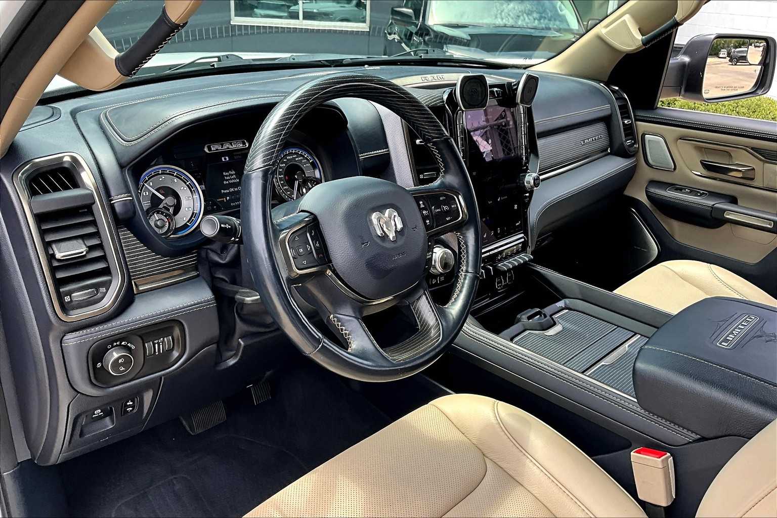 2020 Ram 1500 Limited photo 15