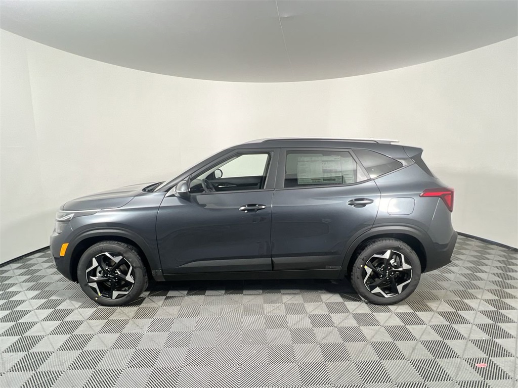 2026 Kia Seltos S photo 6