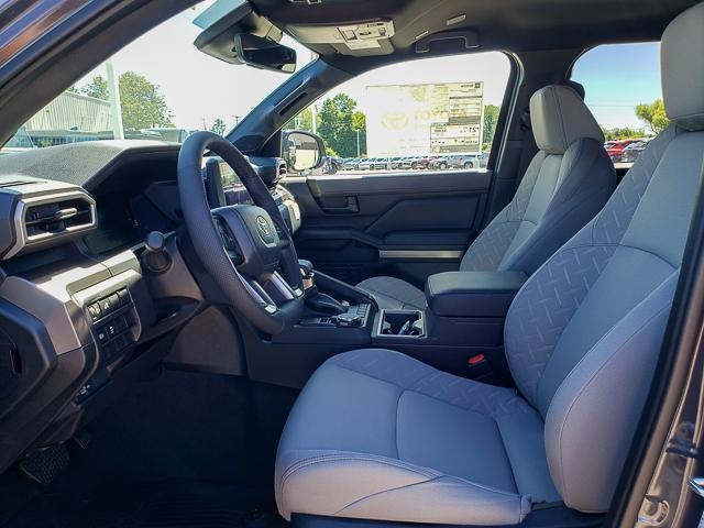 2025 Toyota Tacoma SR5 photo 10
