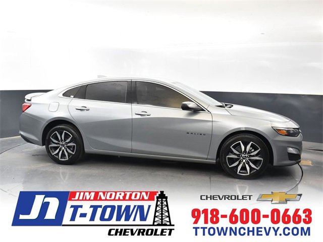 2025 Chevrolet Malibu RS's photo