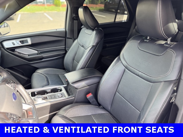 2020 Ford Explorer ST photo 7