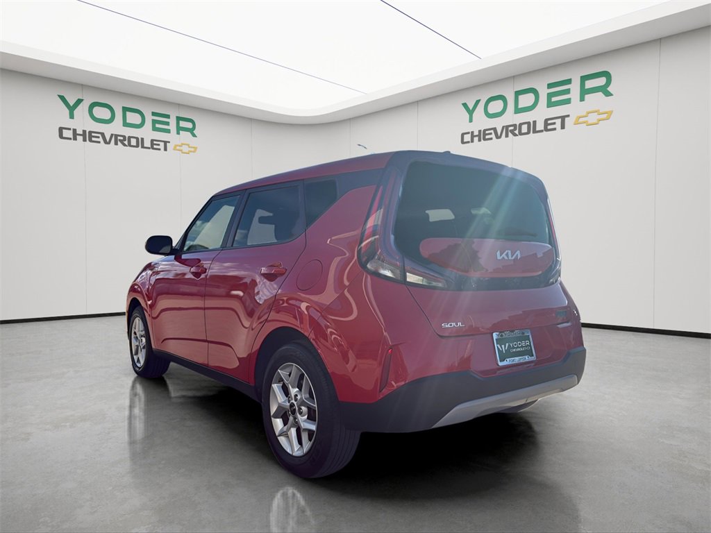 2023 Kia Soul LX photo 19